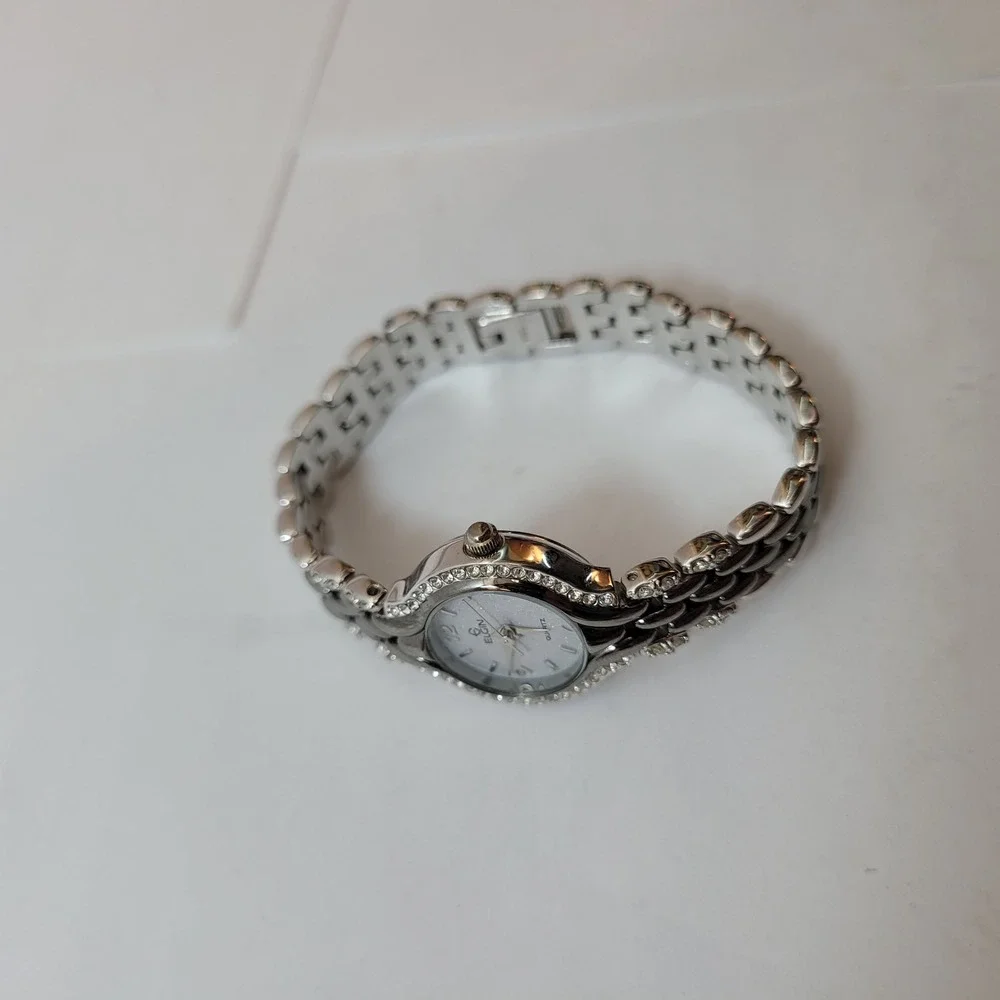 Elgin Wristwatch Women Silver Tone Crystal‎ Bezel Glitter Dial EL877-017 Vintage